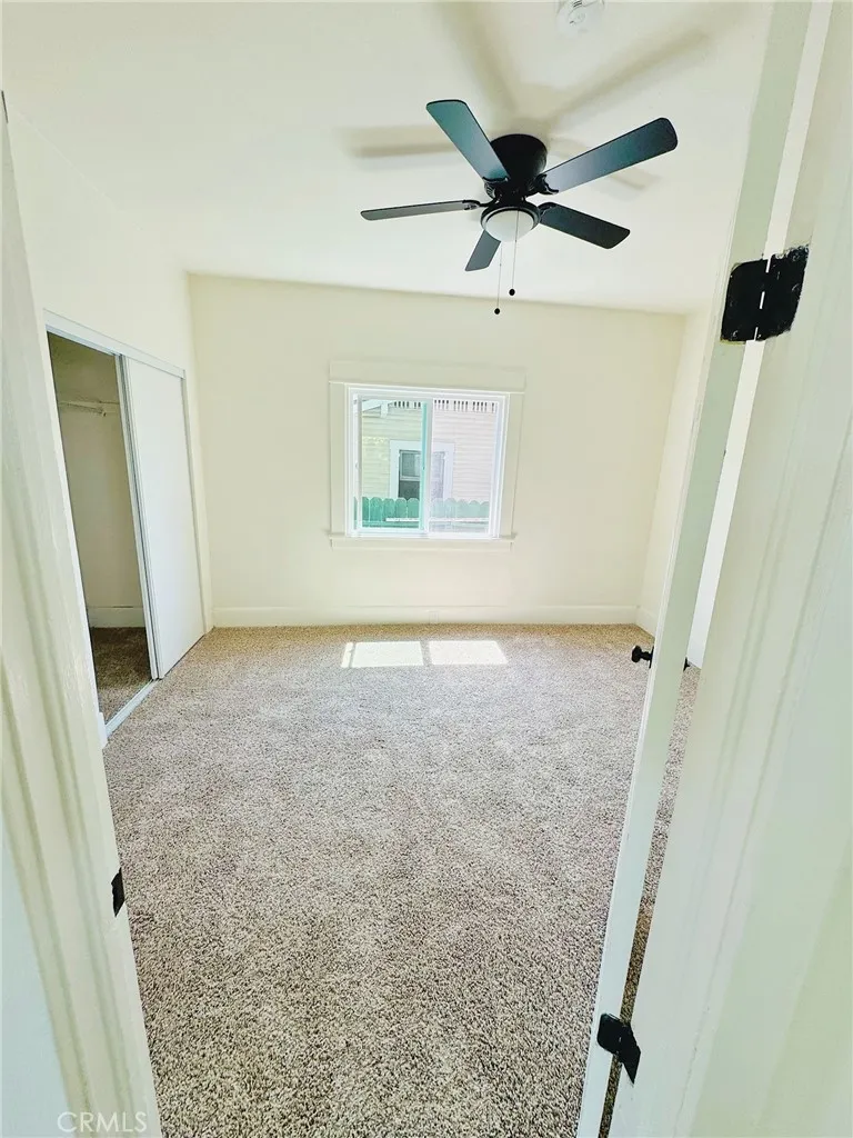 873 N Towne Avenue, Pomona, California 91767 home-pic-10